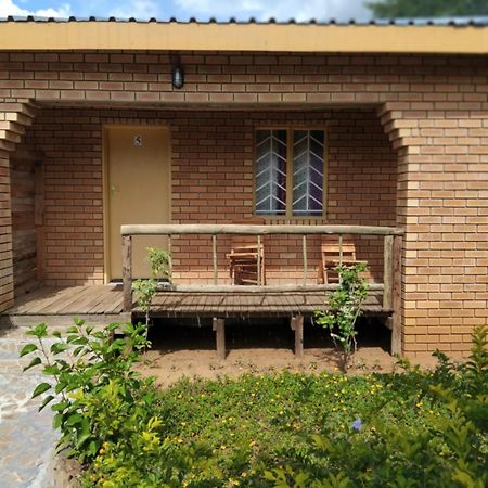 Sunshinevibe Guest House Kasane Eksteriør bilde